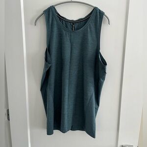 Ten Thousand versatile tank top, M green/blue, like new
